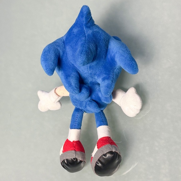 Rare Sonic the Hedgehog Plush Toy – SEGA Collectible - Picture 4 of 5